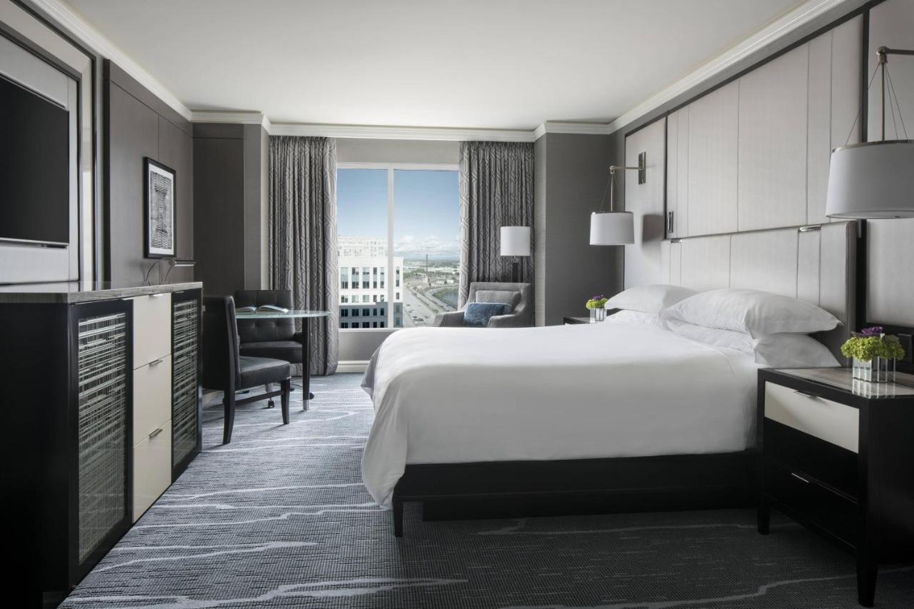 Hotel The Ritz-Carlton, Cleveland Extérieur photo