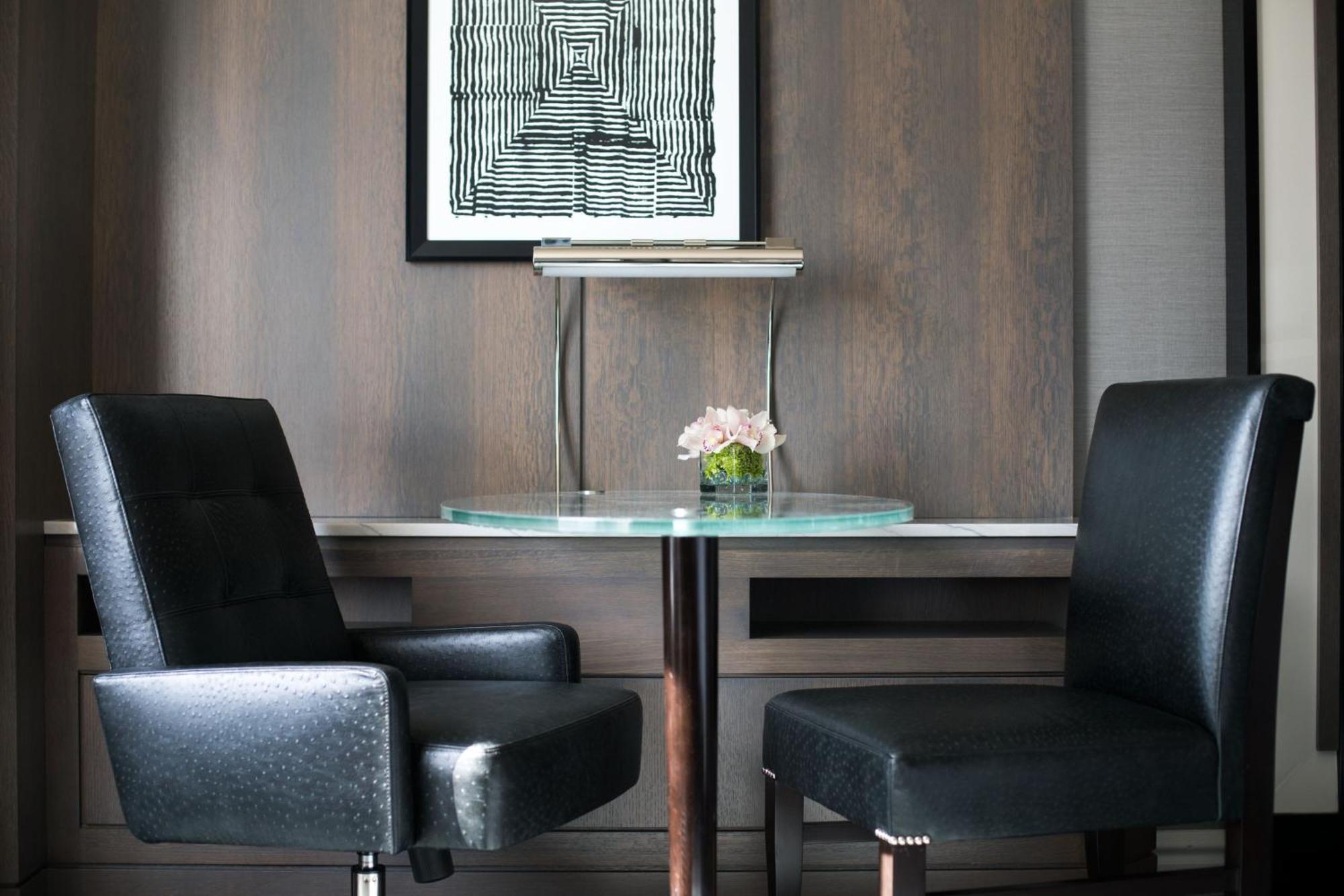 Hotel The Ritz-Carlton, Cleveland Extérieur photo